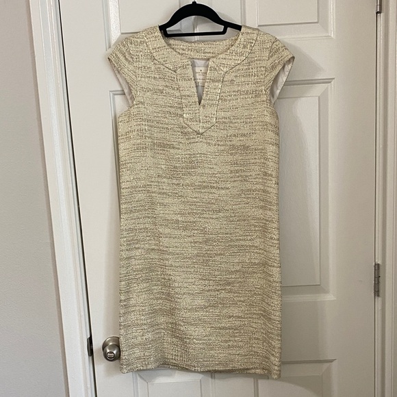 NWOT Kate Spade gold short sleeve v neck shift dress w/side zipper - Picture 1 of 10